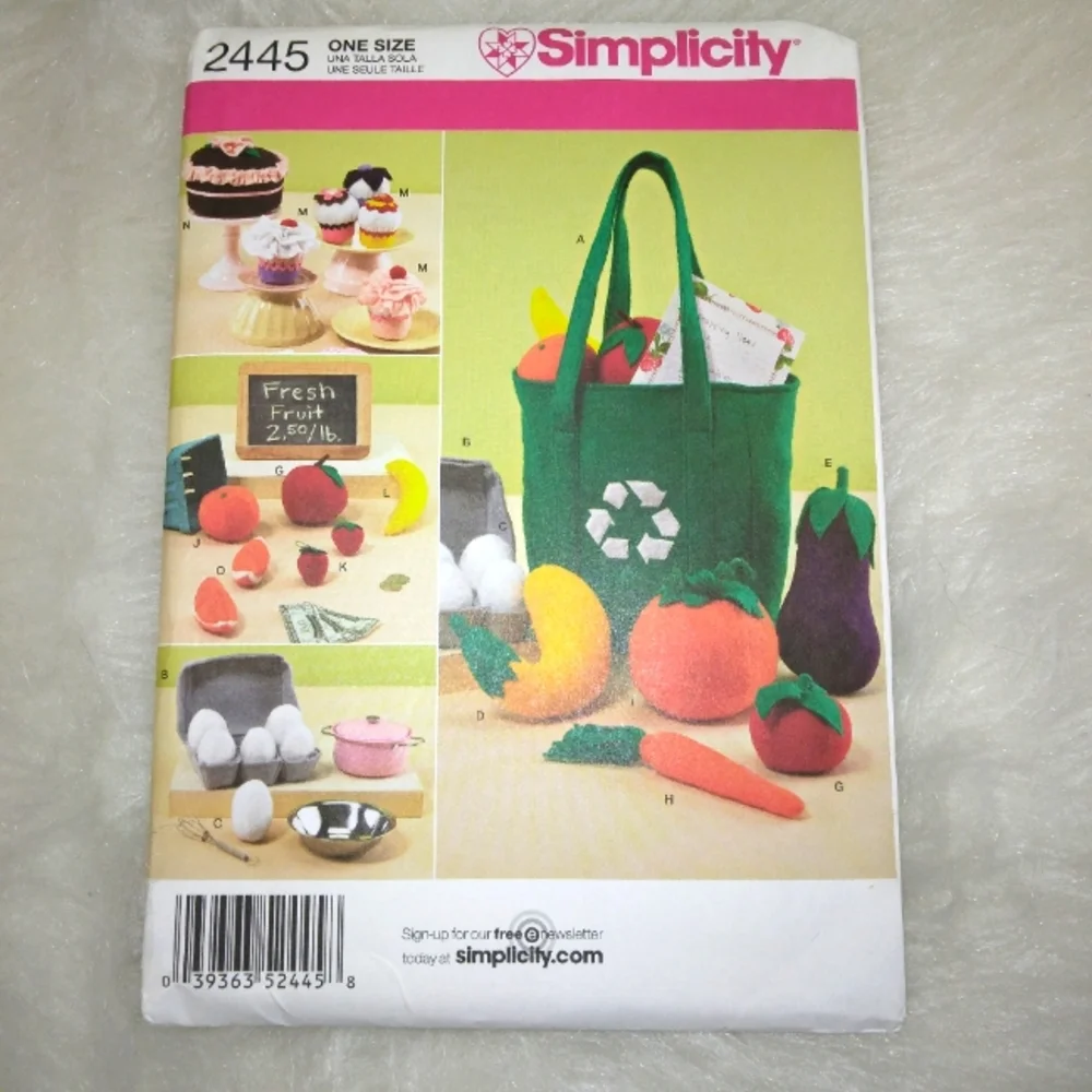 SIMPLICITY 2445 Felt Food Egg Carton and Tote, NEW and UNCUT super fun s…